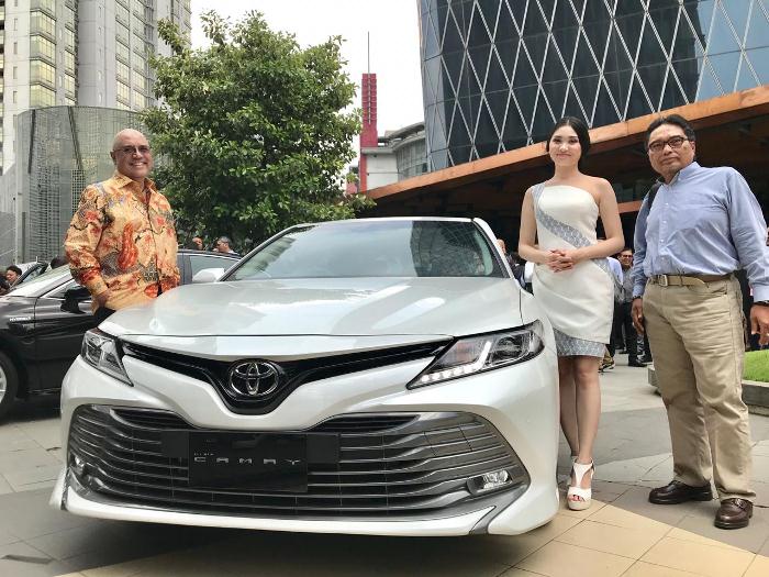 Awali Tahun 2019, Toyota Perkenalkan All New Camry